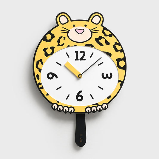 Leopard-Themed Silent Wall Clock – Eco-Friendly, Artistic Design