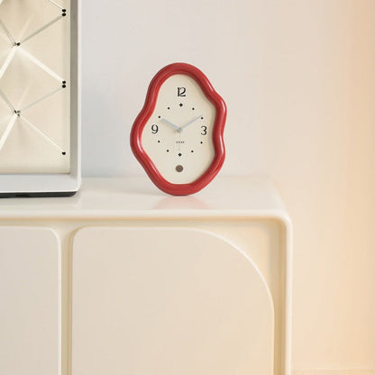 Modern Distorted Silent Table Clock