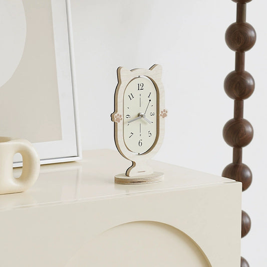 360° Rotating Silent Cat Table Clock