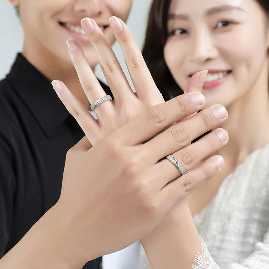 Engraved Kissing Deer Couple Promise Rings - Adjustable Sterling Silver Distance Relationship Gift