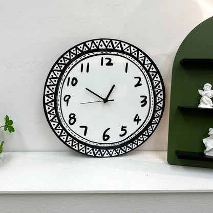 Hand Drawn Style Silent Wall Décor Clock