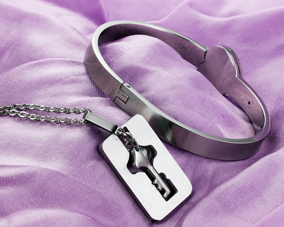 Engraved Lock and Key Bracelet Pendant Necklace Set for Couples