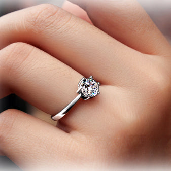 Personalized Cheap Diamond Engagement Ring for Women Platinum