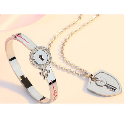 Real Lock and Key Jewelry Gift for Girlfriend Boyfriend