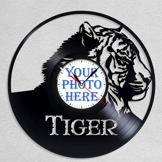 Personalized Tiger LP Record Wall Clock – Custom Photo & Name, Silent Quartz